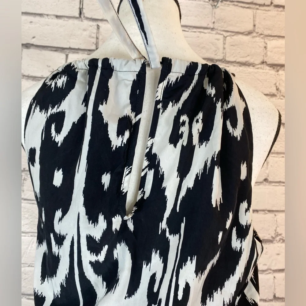 Athleta Maxi Dress size Small Black & White Floral Geometric Halter Built In Bra